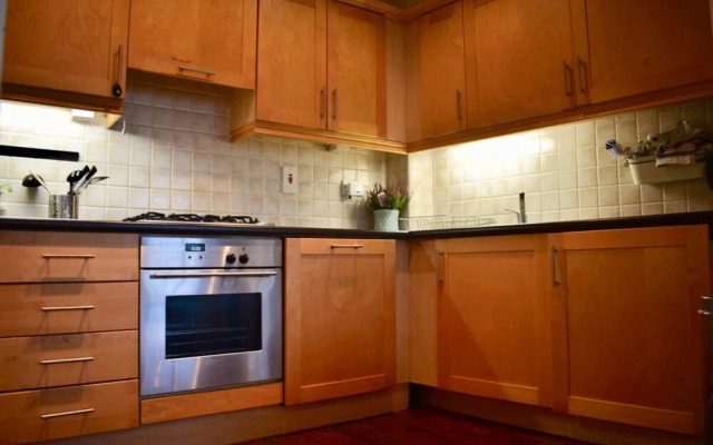 Modern City-centre 2 Bedroom Haven