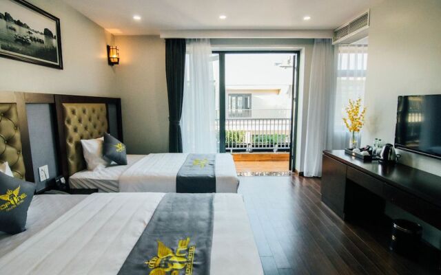 Top One Halong Hotel