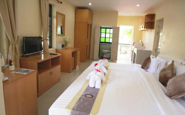 Chiangrai Lake Hill Resort