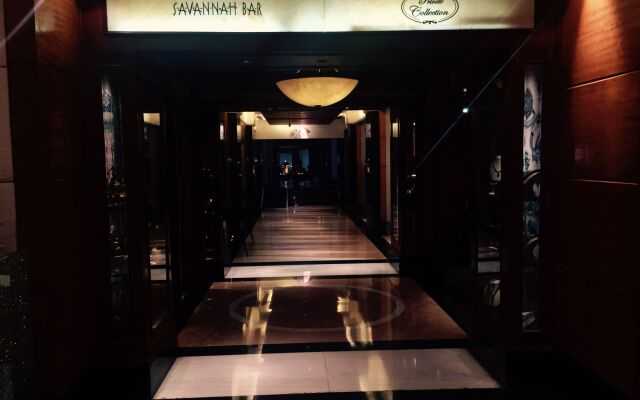 Radisson Blu Plaza Delhi Airport