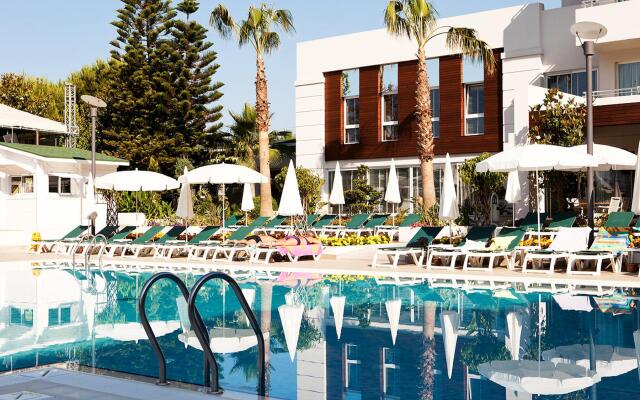 Calimera Side Resort