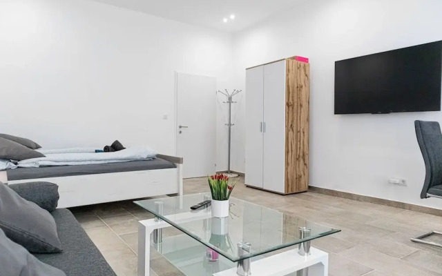 Beautiful 1BR Apartment For Long Stays