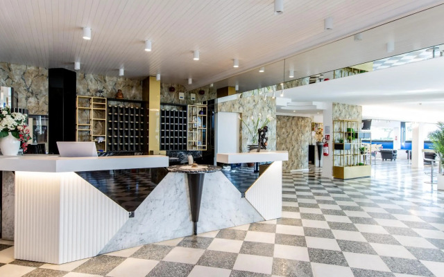 Hotel Baltic