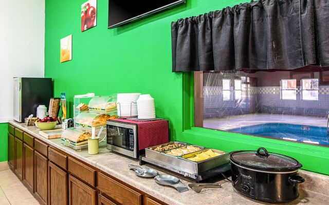 Colby Inn and Suites