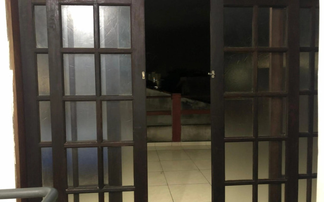 Sobrado com Piscina hidromassagem