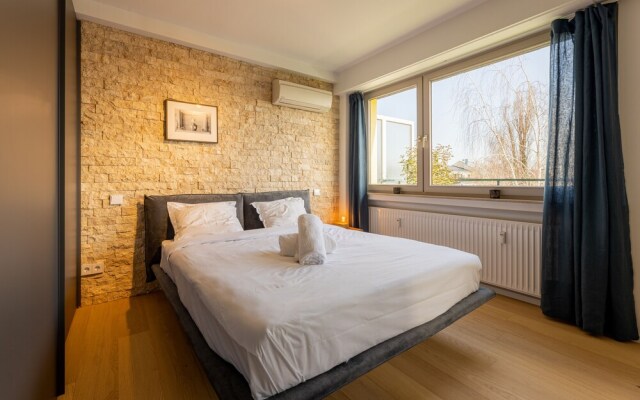 Italian Design Urban View Penthouse