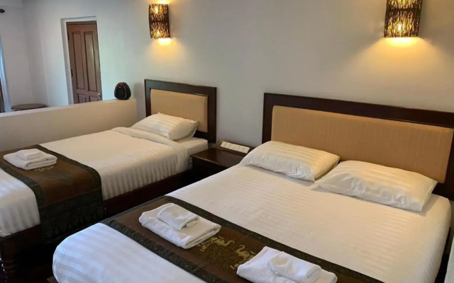 Saensukkho Green Hotel & Resort