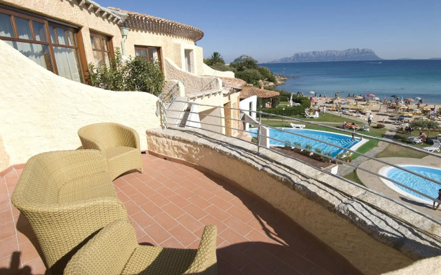 Hotel Resort & Spa Baia Caddinas