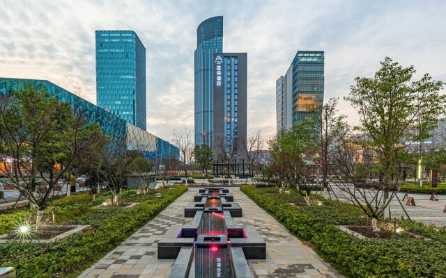 Atour Hotel Jiaxing South Lake