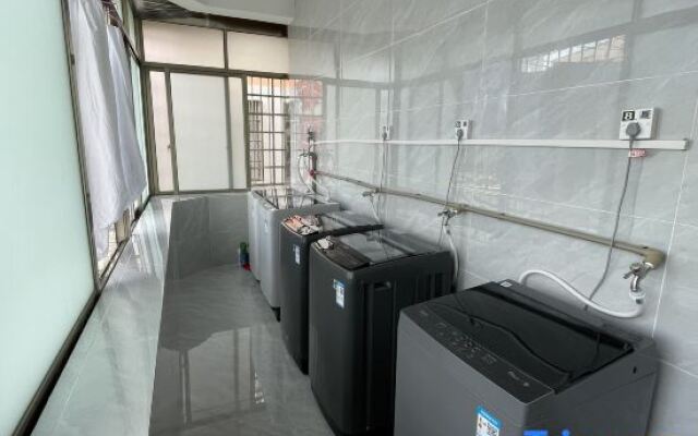 Runhong Serviced Apartment (Nanshui Market)