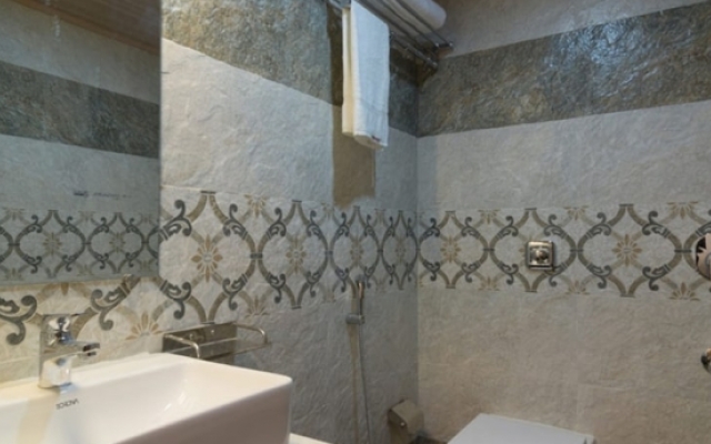 OYO 4186 Hotel Oyster