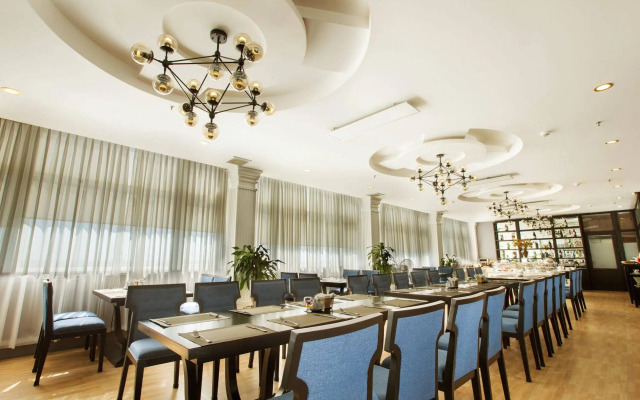 Midtown Hotel Hue