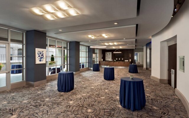 Twelve Midtown, Autograph Collection