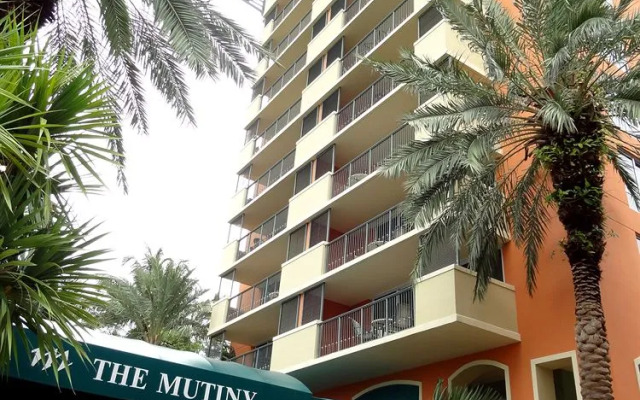 Private Residences at Mutiny Park