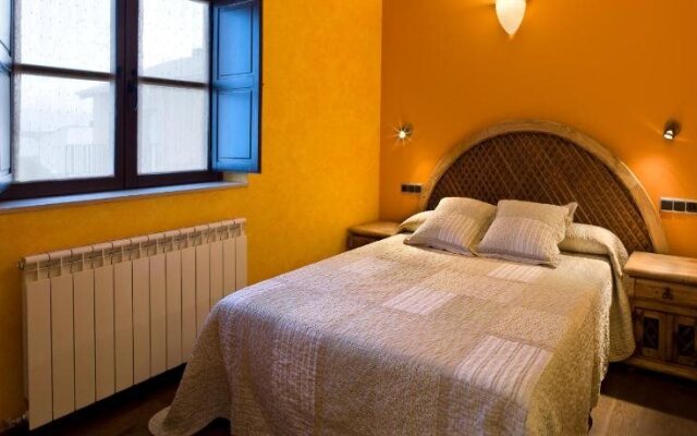 Hostal Raices