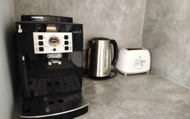 Origami на улице Генерала Буткова 20