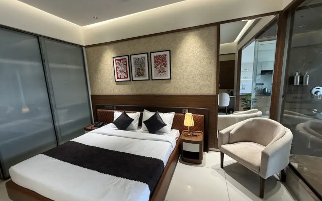 Saltstayz Premier - Mohali Chandigarh