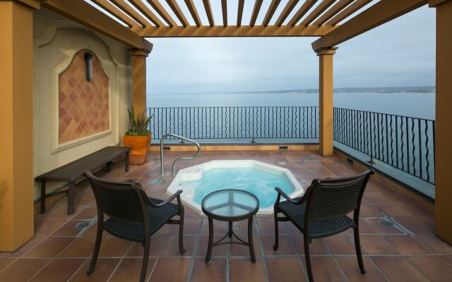 Monterey Bay Inn