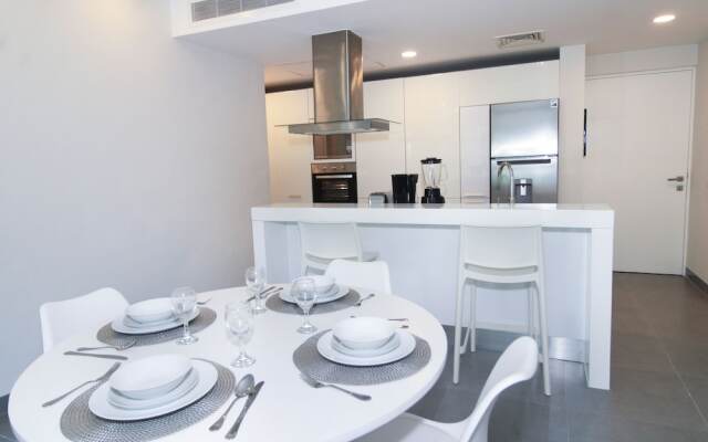 Nick Price Apartments by Spot Rentals