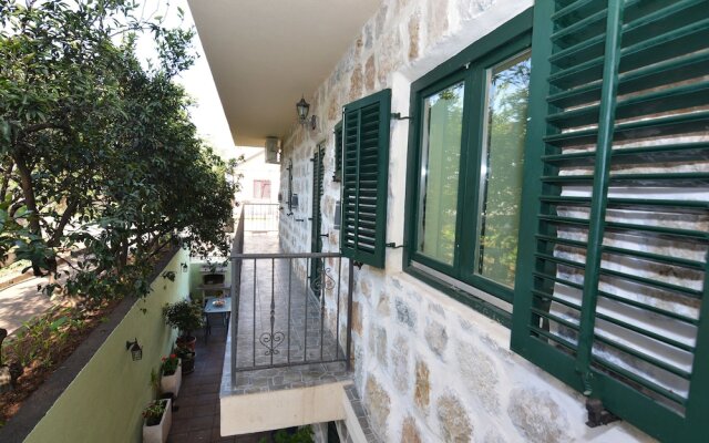 Apartments Lux S