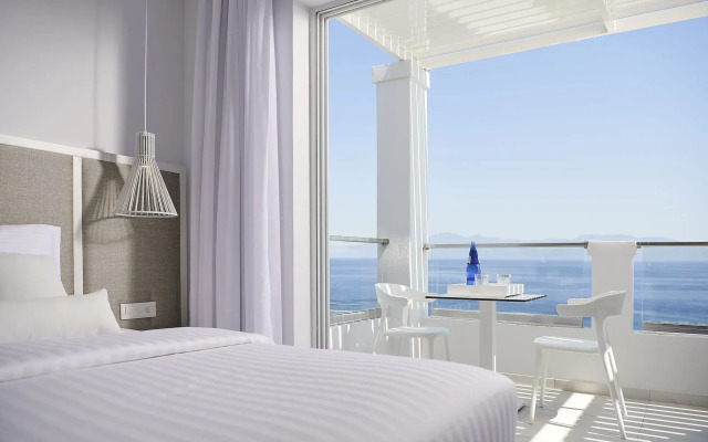 Dimitra Beach Hotel & Suites
