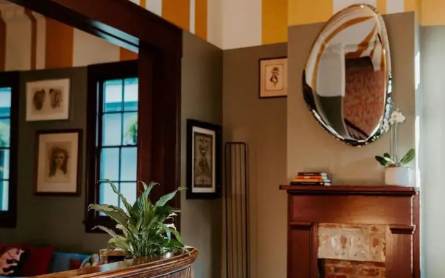 The Frenchmen New Orleans by Kasa Living