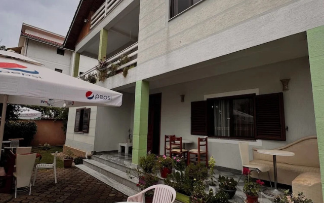 Grand House