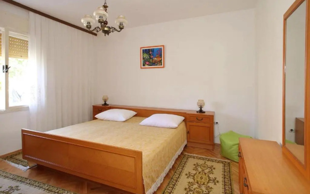Apartment Josip