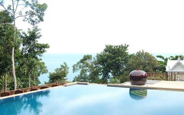 Nisa Cabana Hotel