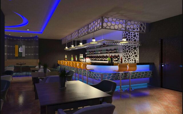 The Avenue Hotel