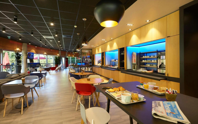 ibis Archamps Porte de Geneve