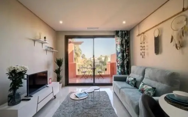 Sotoserena Tropical Flat- sleeps4