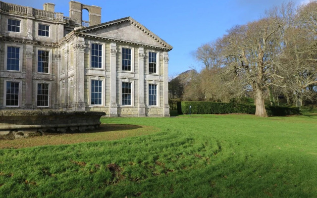 The Gate House