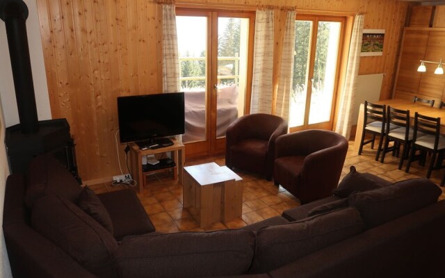 Lilas Vex in Vex With 4 Bedrooms and 3 Bathrooms