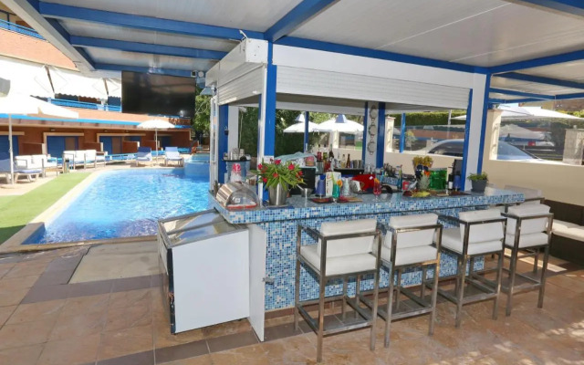 Philoxenia Hotel-Villas
