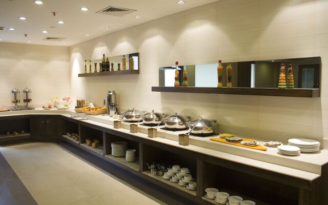 Shervani Hotel Nehru Place