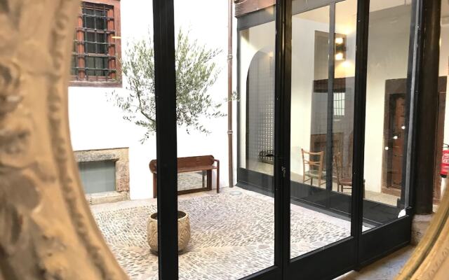 Hostel Palacio Jabalquinto By Quartier