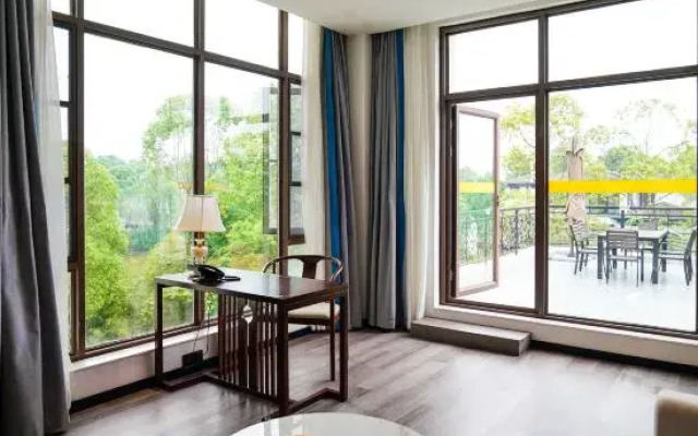 Qingcheng Tianren Hotel