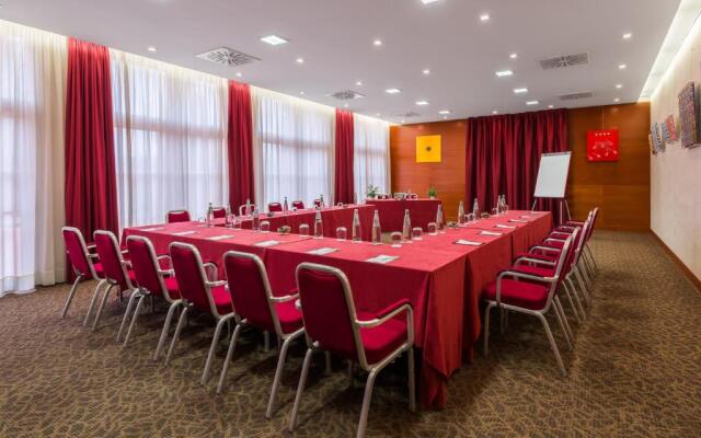 Crowne Plaza Venice East by IHG