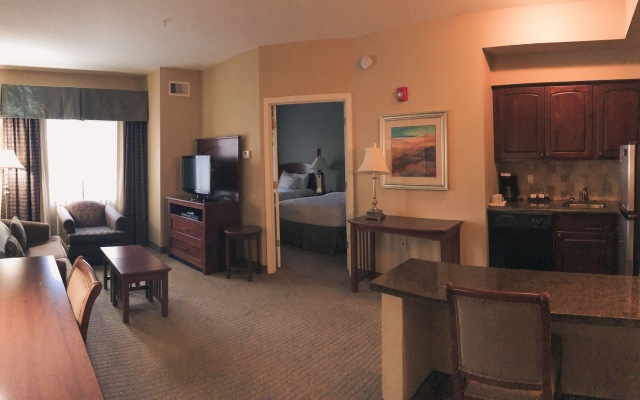 WeStay Suites - Covington Mandeville