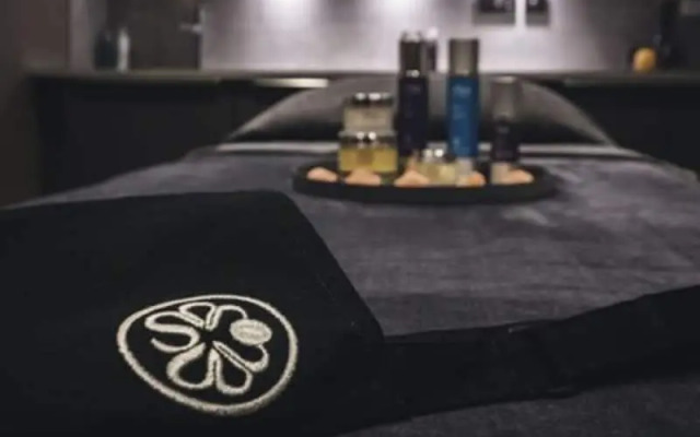 Sandman Signature Aberdeen Hotel & Spa