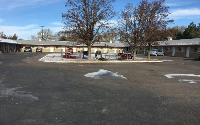 Budget Inn and Suites Colby