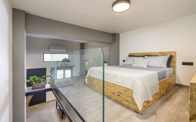 Loft 1