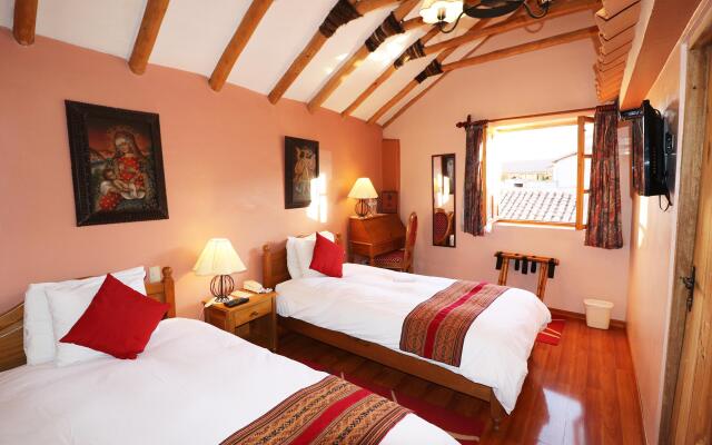 Hotel & Mirador Los Apus