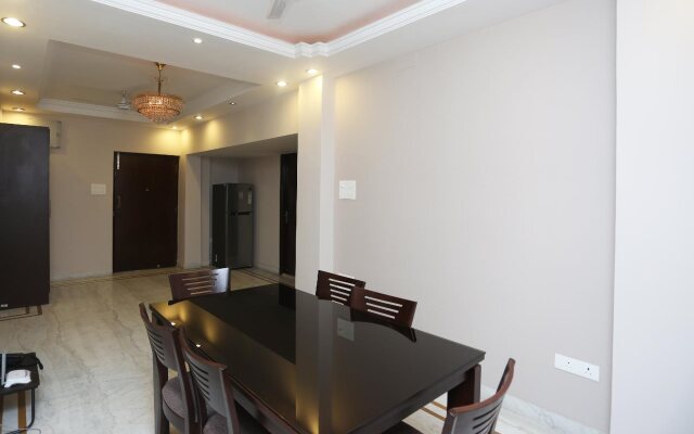 B S Guest House by OYO Rooms