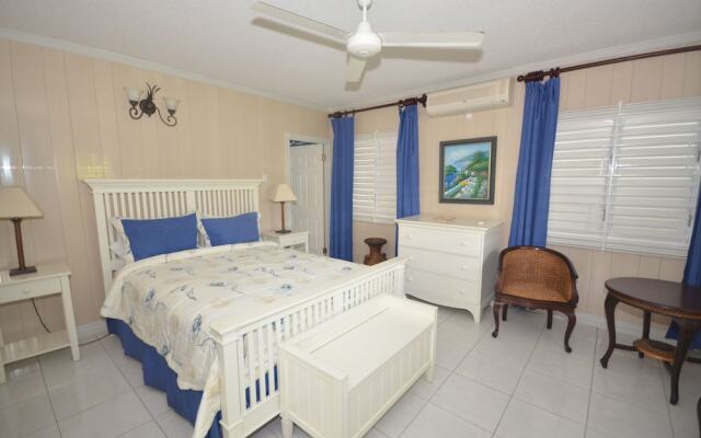 Idleawile Villa, 5BR by Jamaican Treasures