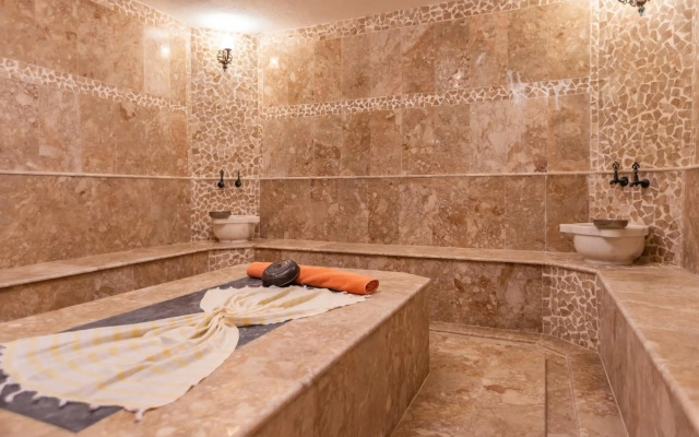 Kalkan Saray Suites - Adults Only