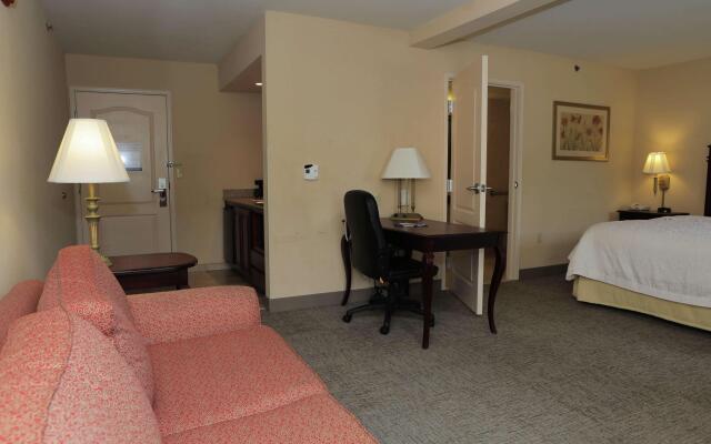 Hampton Inn Clinton Mo