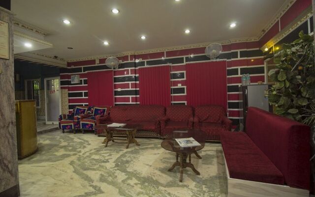 OYO 16794 Bidhan Residency