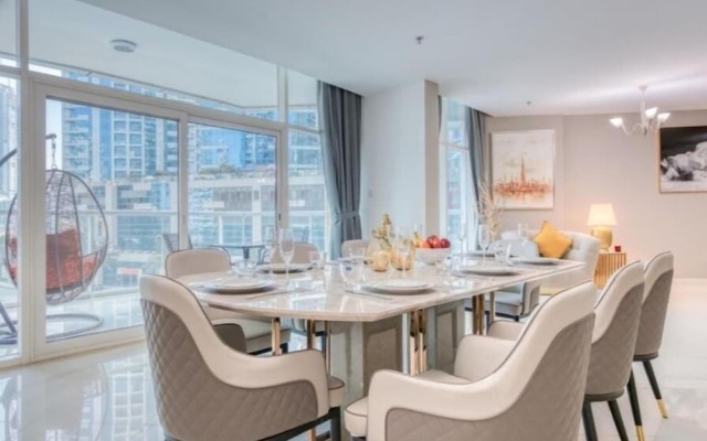 Luxurious 4 Bedroom Duplex Villa Apartment Near JBR